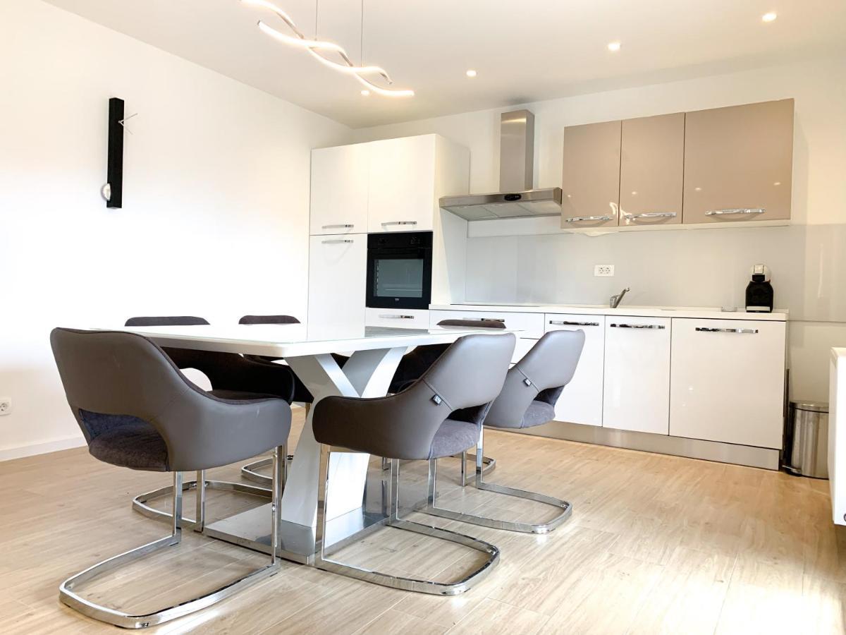 G Apartment Podstrana Ngoại thất bức ảnh